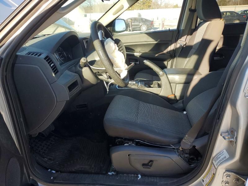 2010 Jeep Grand Cherokee Laredo