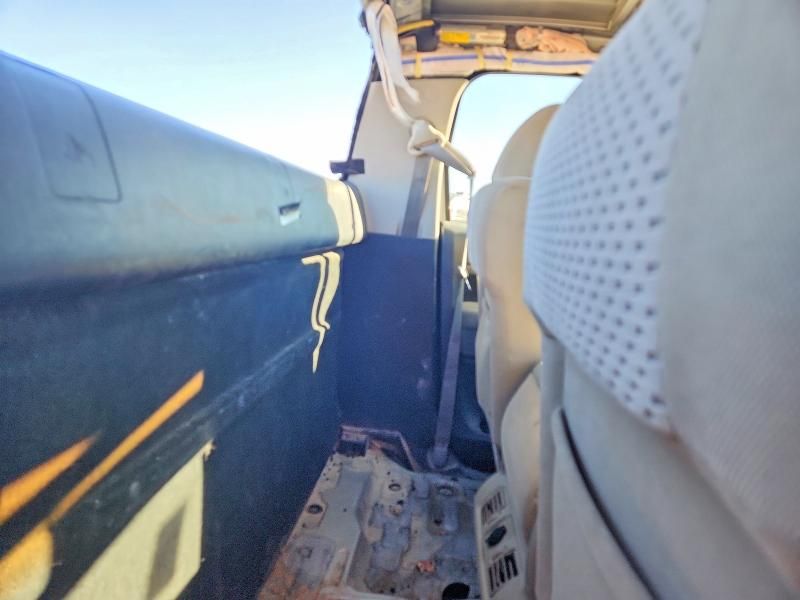 2007 Toyota Tundra Flatbed Truck