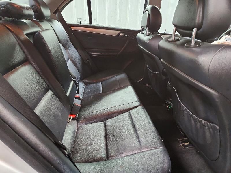 2005 Mercedes-Benz C 230k Sport Sedan