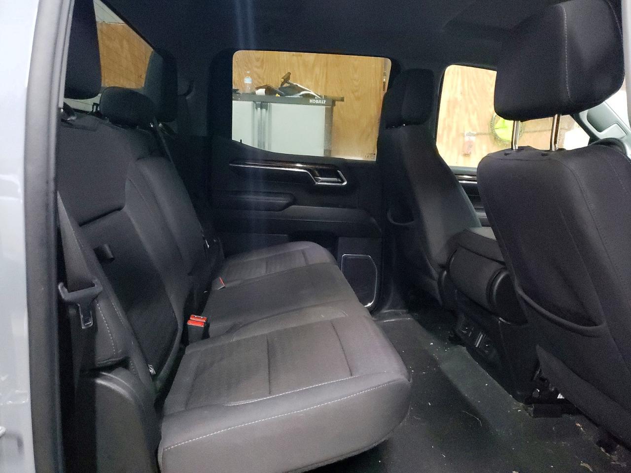 2024 GMC Sierra K1500 Elevation