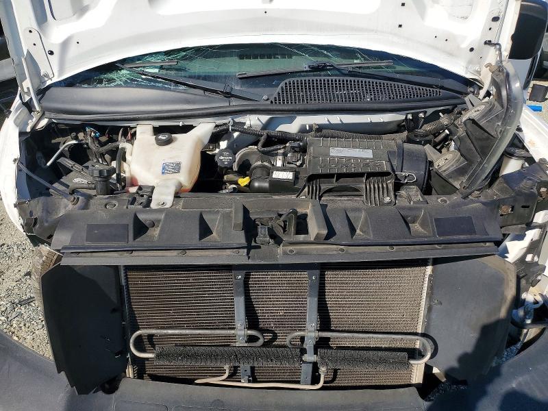 2018 Chev Express Carg