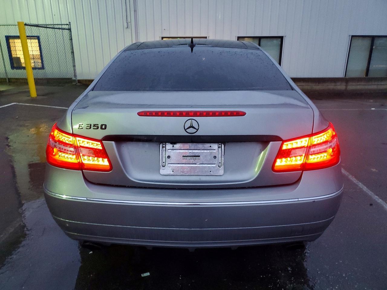 2010 Mercedes-Benz E 350