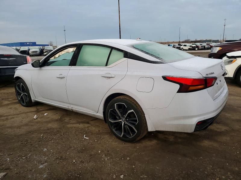 2025 Nissan Altima sr