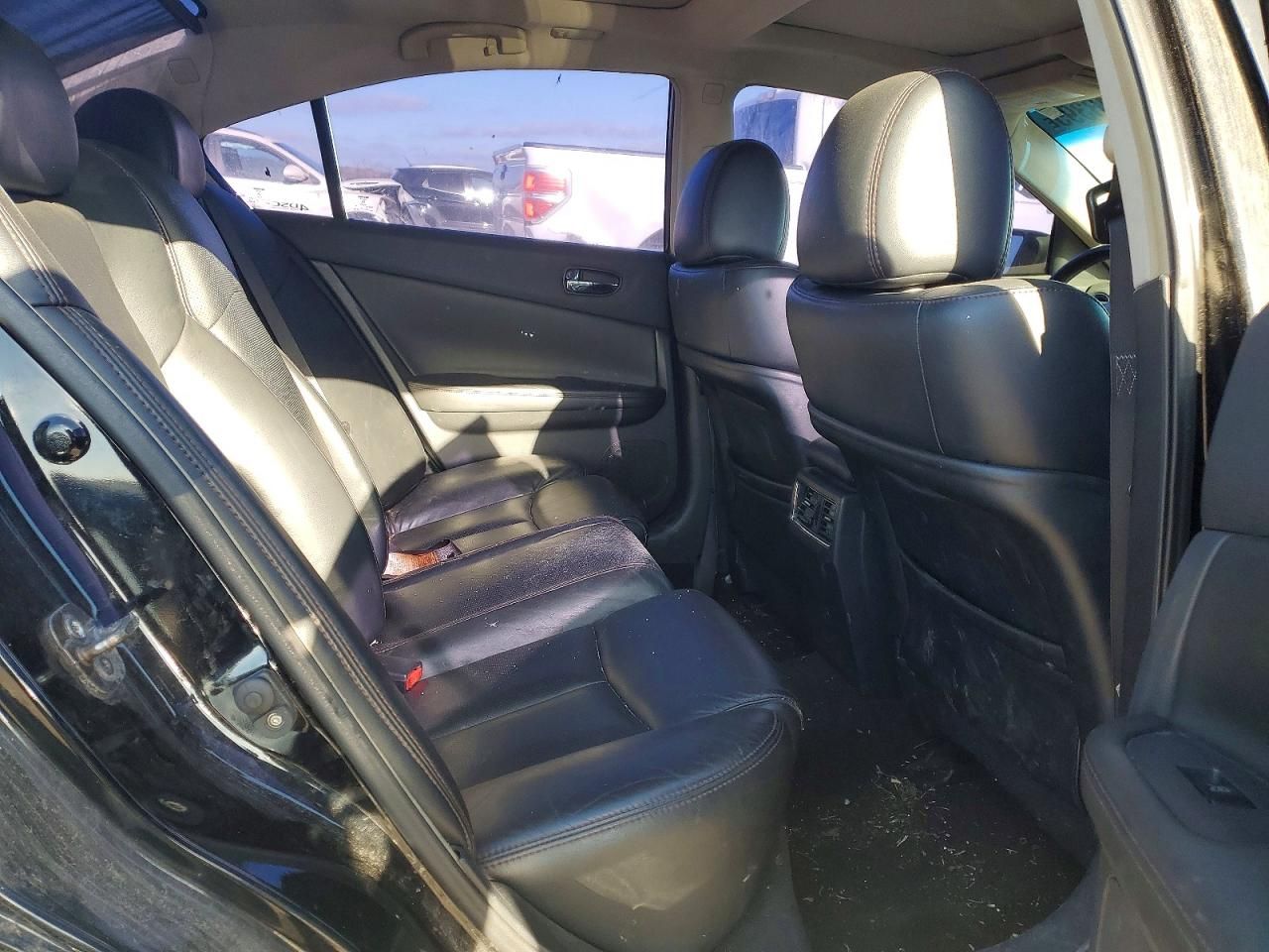 2010 Nissan Maxima s