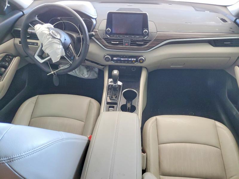 2022 Nissan Altima sl