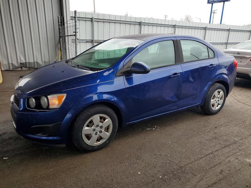 2013 Chevrolet Sonic ls