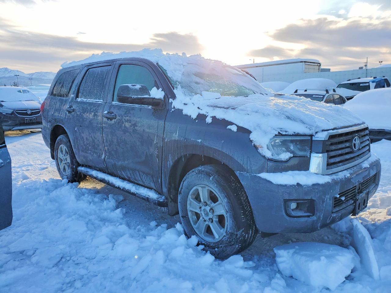 2021 Toyota Sequoia SR5