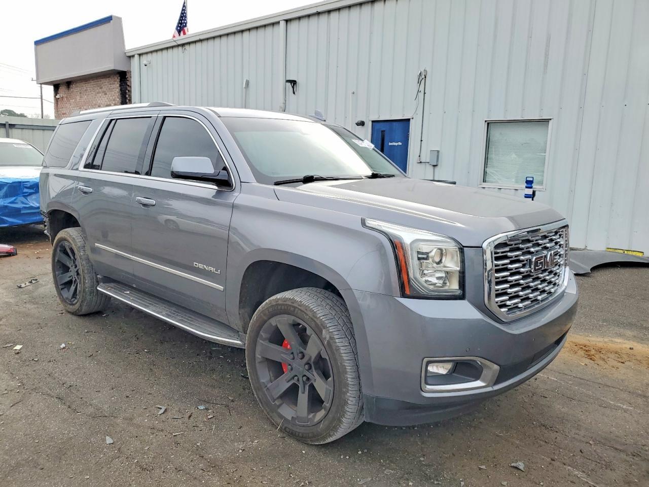 2020 GMC Yukon Denali