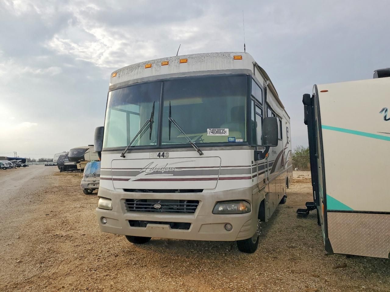 2004 Ford F550 Super Duty Stripped Chassis