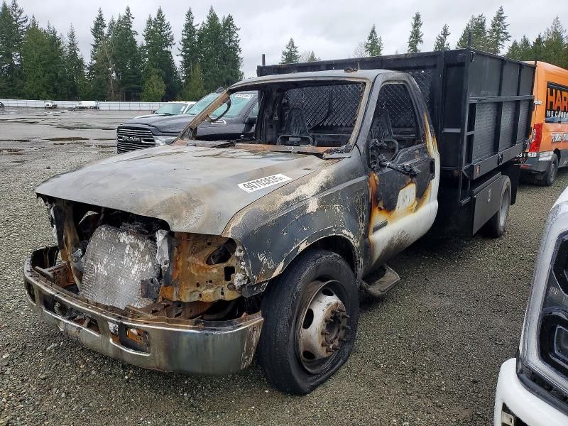 2005 Ford F550 Super Duty Dump Truck