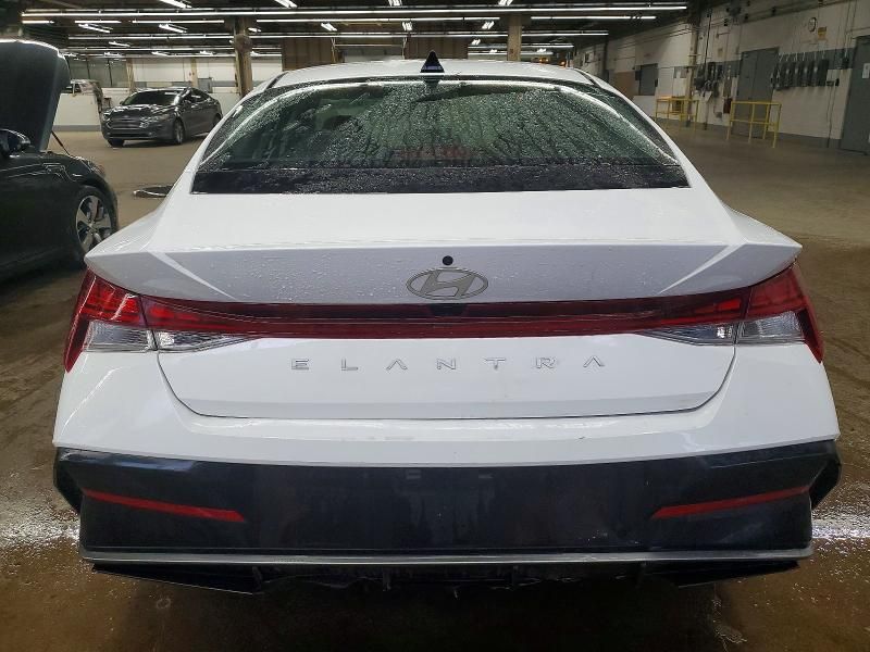 2025 Hyundai Elantra sel