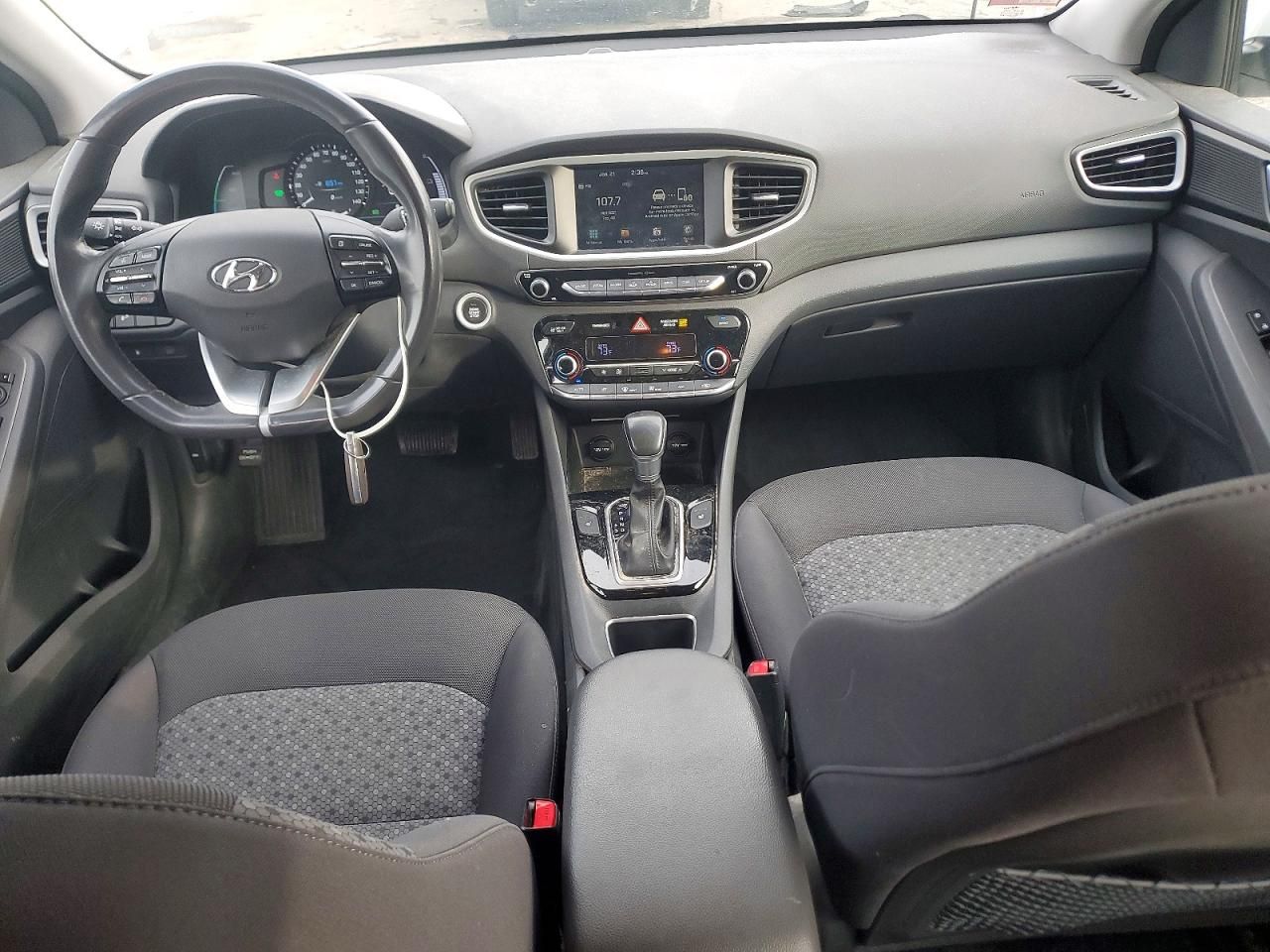 2017 Hyundai Ioniq sel