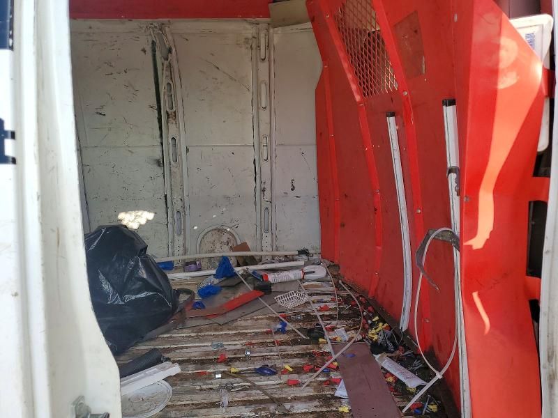 2013 Chevrolet Express G2500