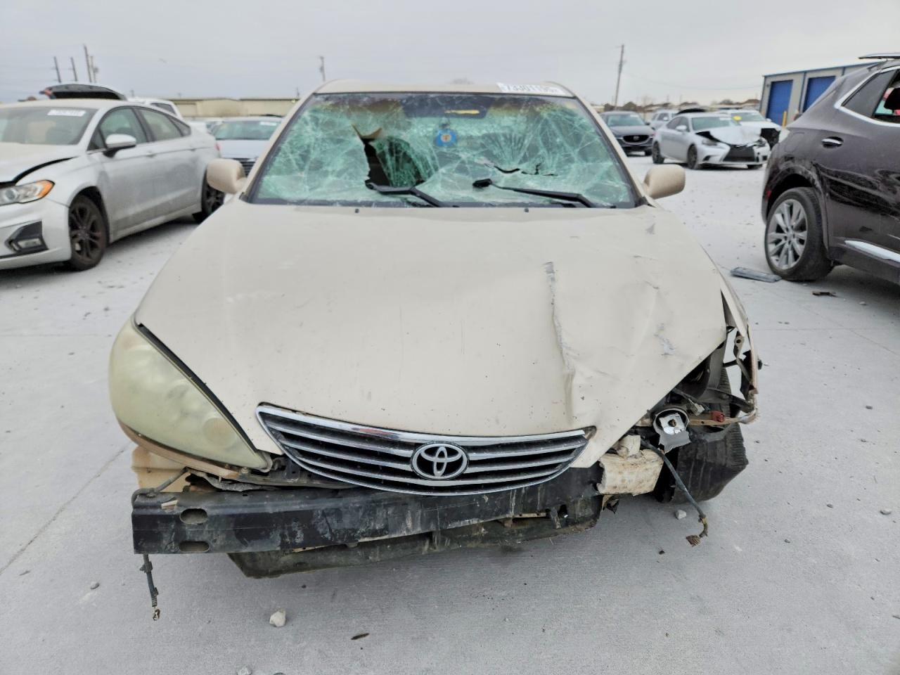 2005 Toyota Camry le