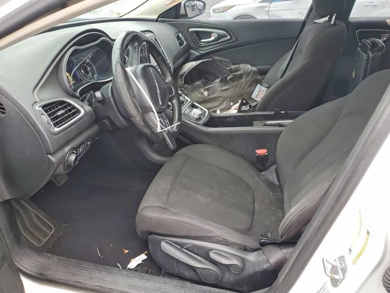 2016 Chrysler 200 Limited