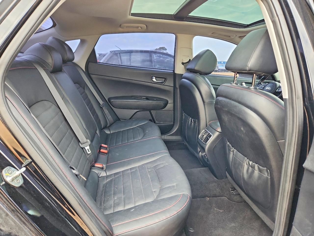 2019 KIA Optima sx