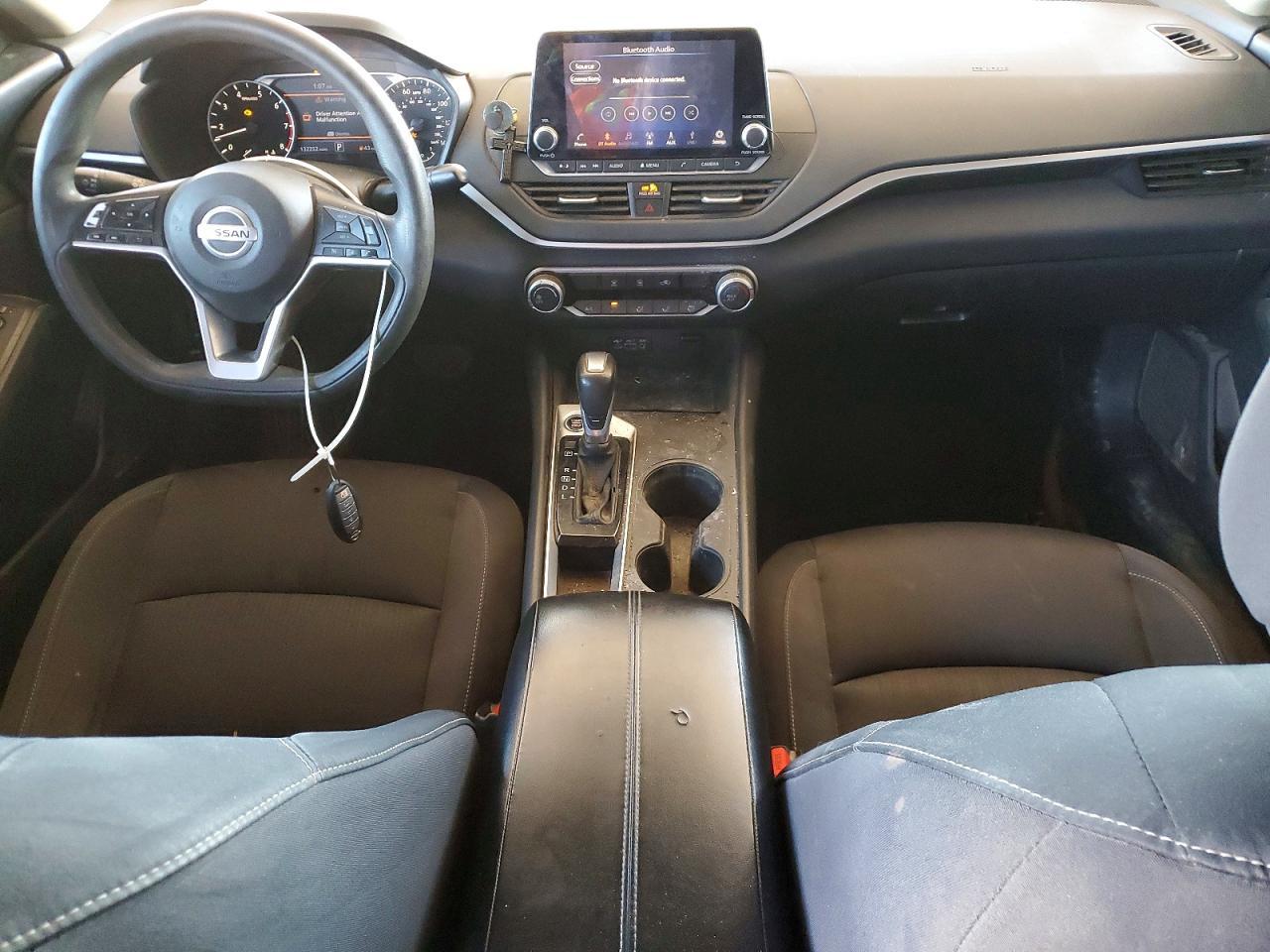 2020 Nissan Altima s