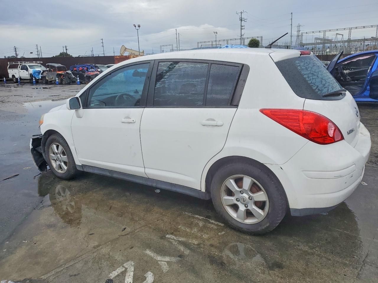 2012 Nissan Versa s
