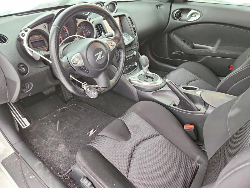 2018 Nissan 370z Base