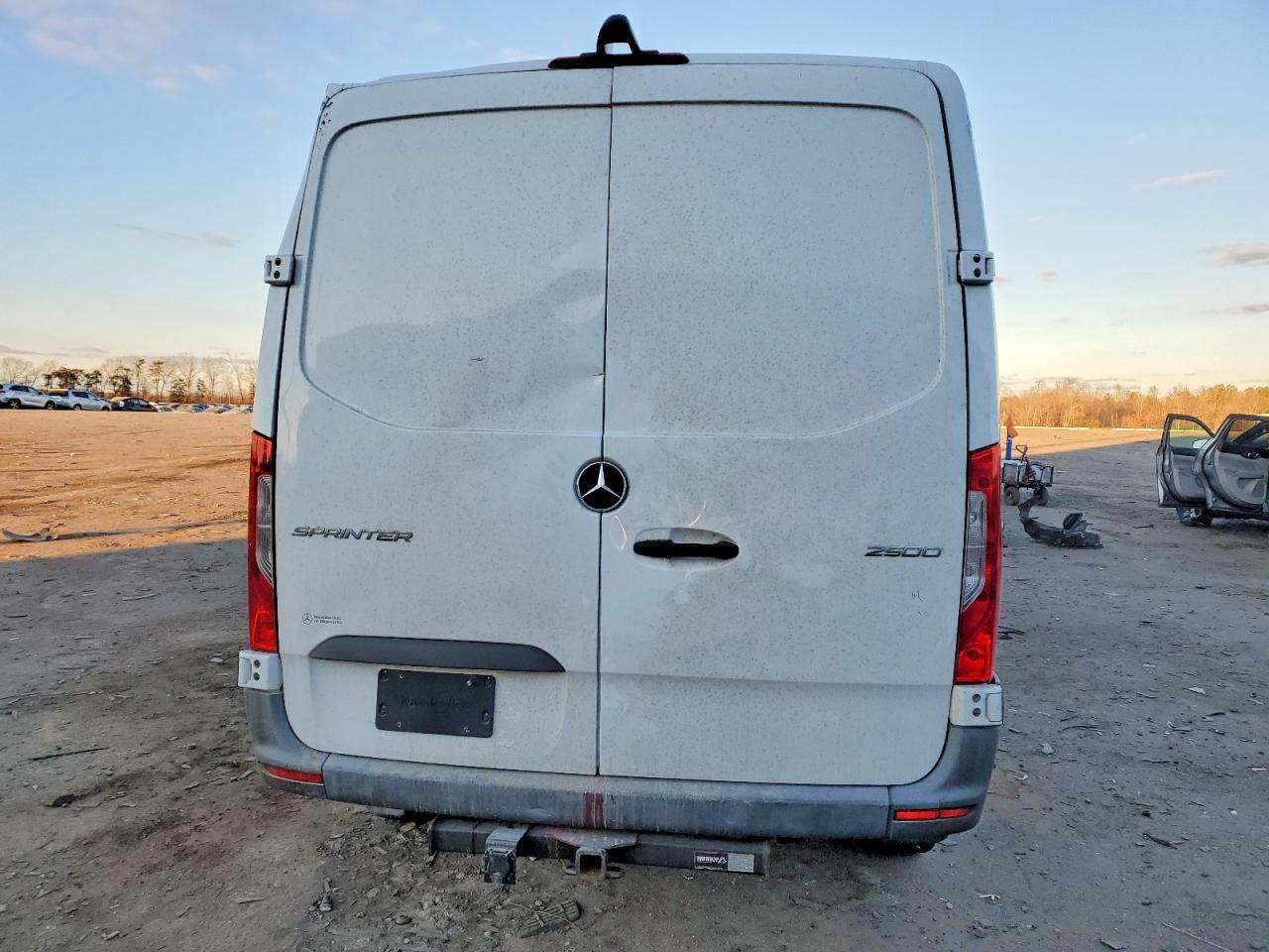 2019 Mercedes-Benz Sprinter 2500 Delivery Van