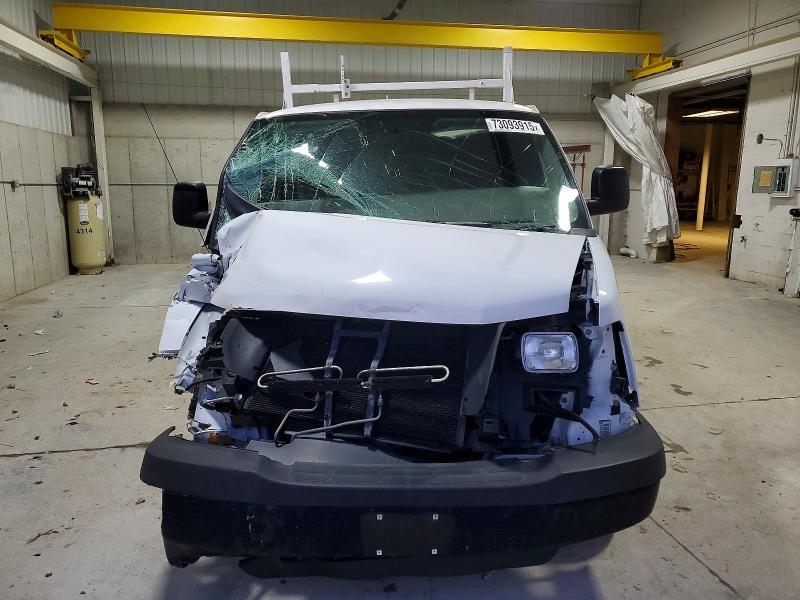 2014 Chevrolet Express G3500 Utility / Service van