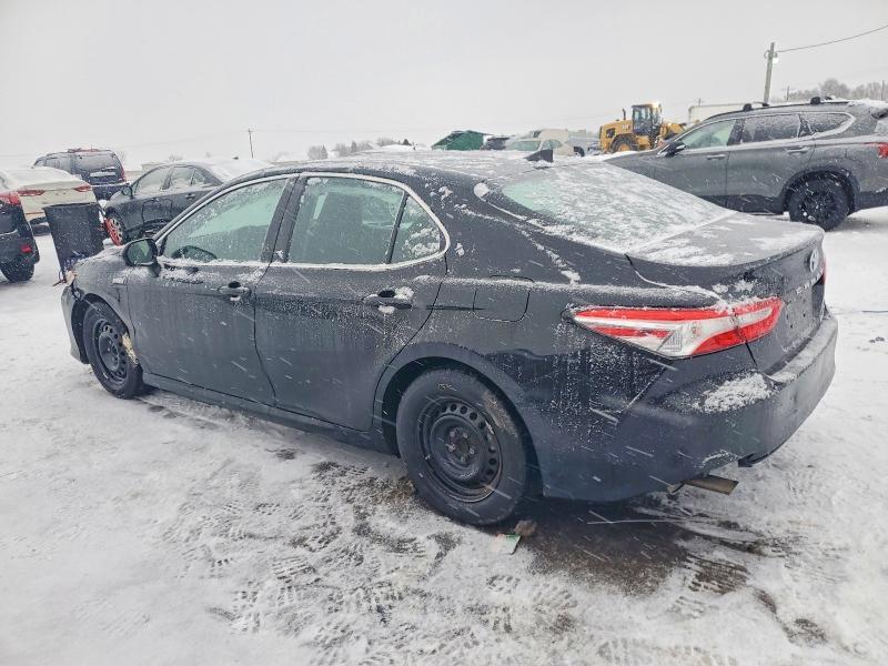 2020 Toyota Camry le