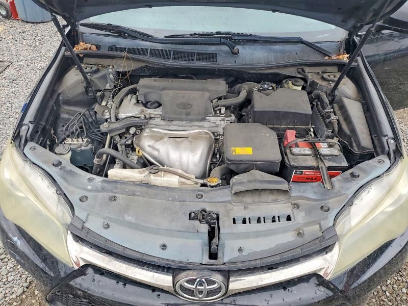 2015 Toyota Camry le