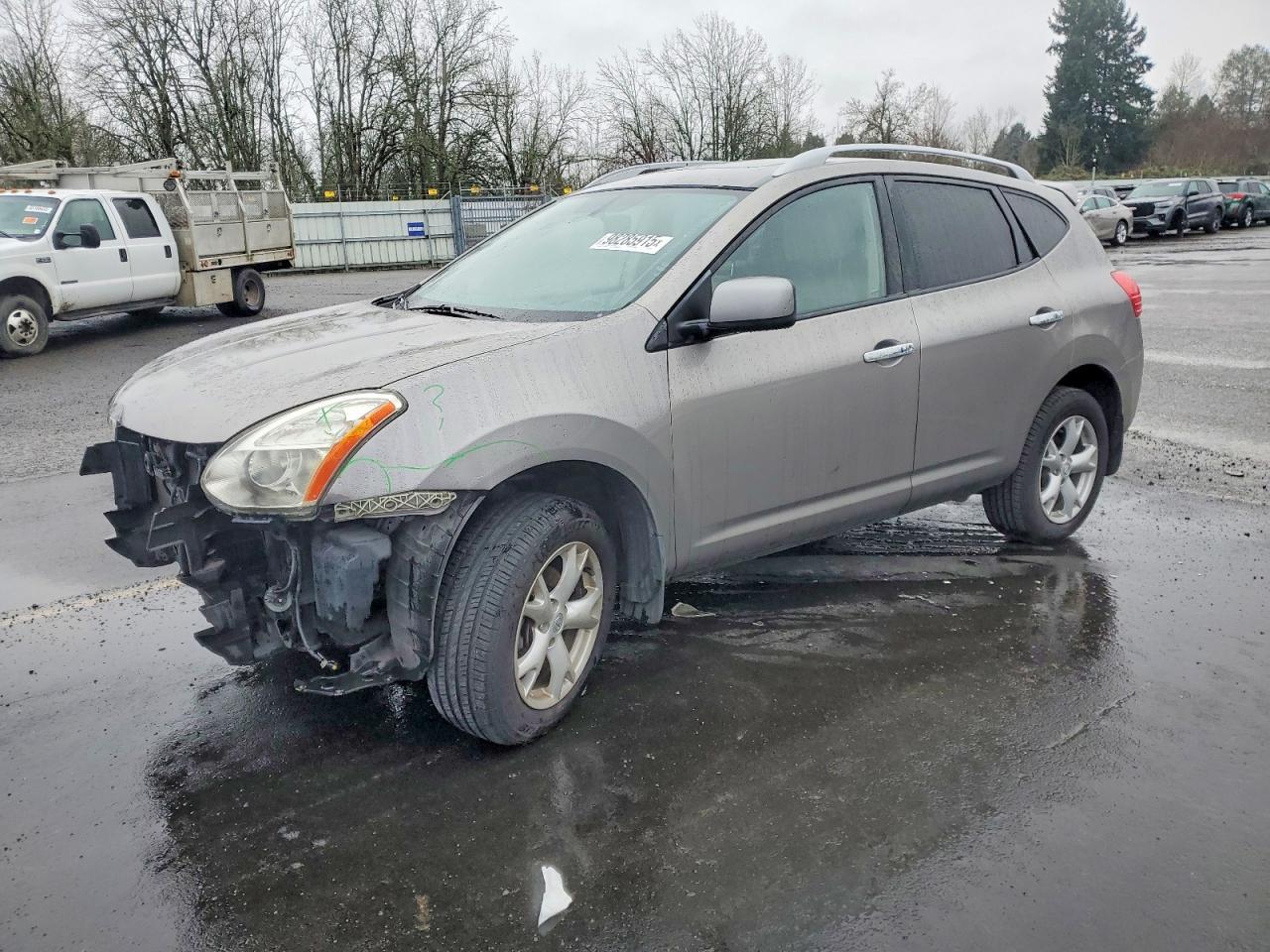 2010 Nissan Rogue s