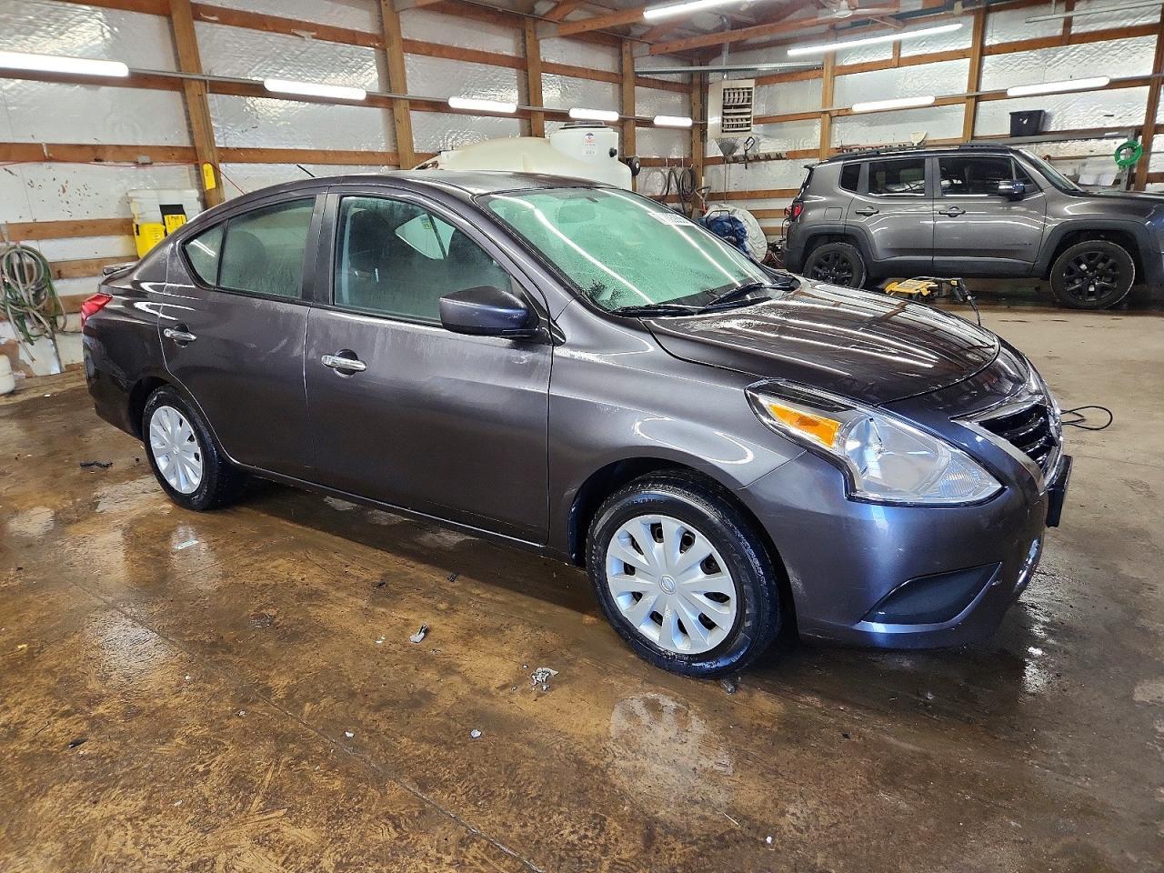 2015 Nissan Versa s