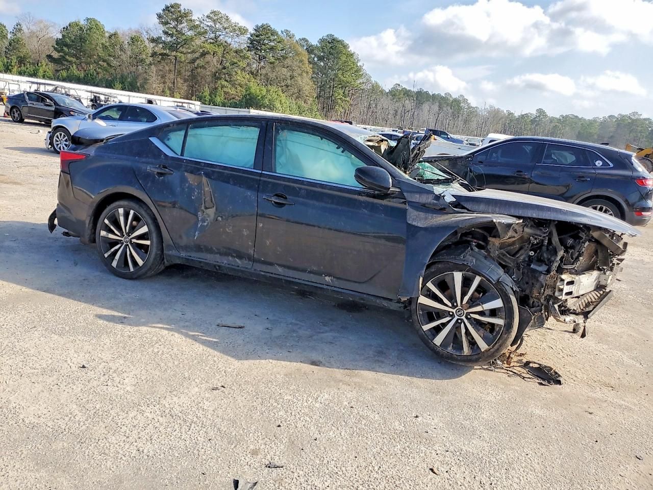 2020 Nissan Altima sr