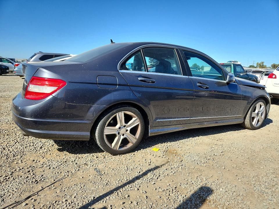 2011 Mercedes-Benz C300