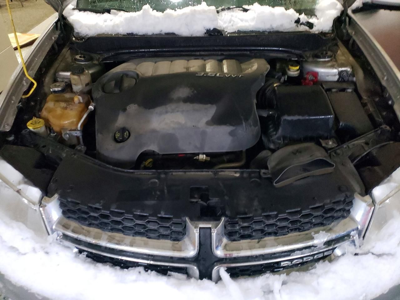 2011 Dodge Avenger lux