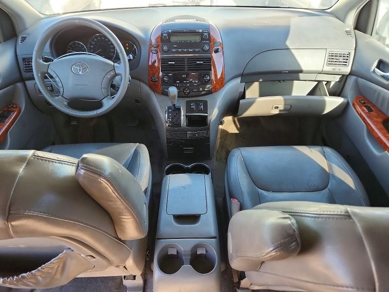 2009 Toyota Sienna xle