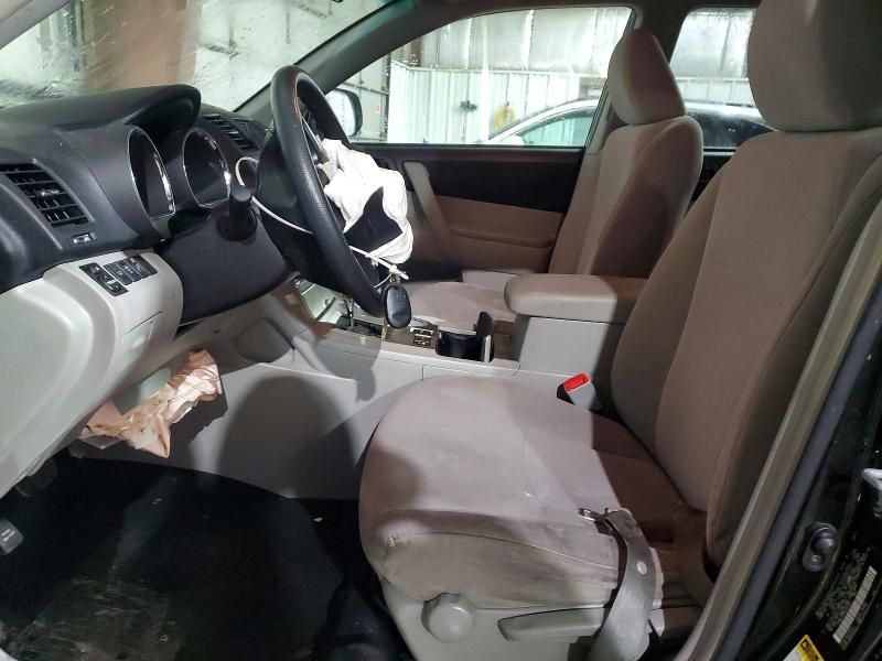 2012 Toyota Highlander Base