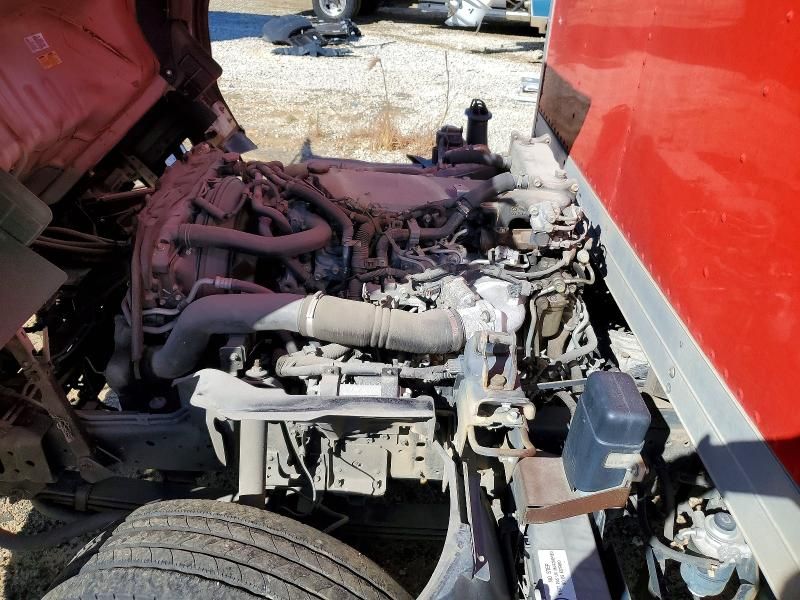 2019 Isuzu Nrr box Truck