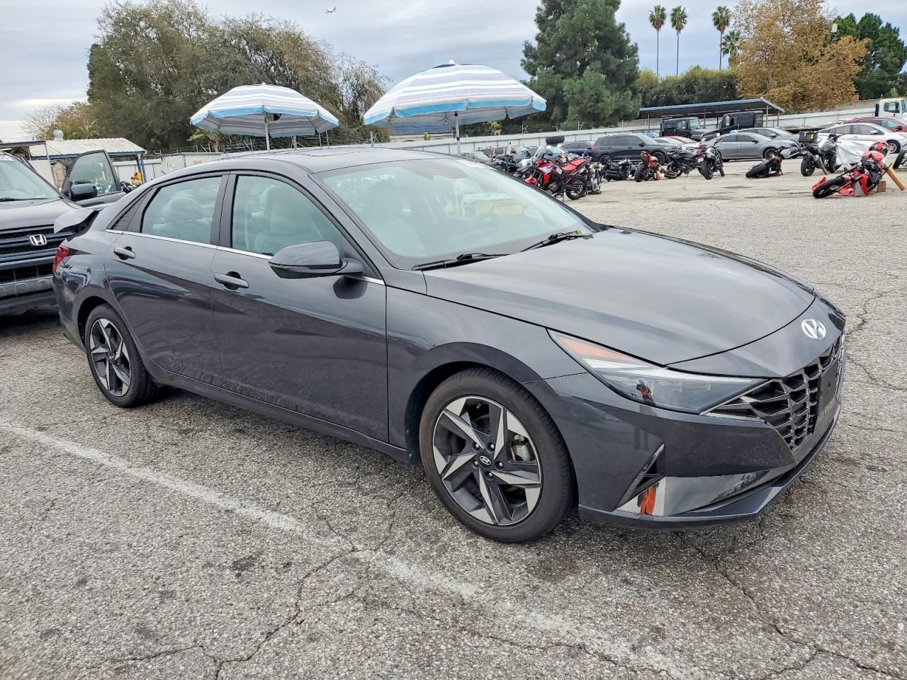 2022 Hyundai Elantra Limited