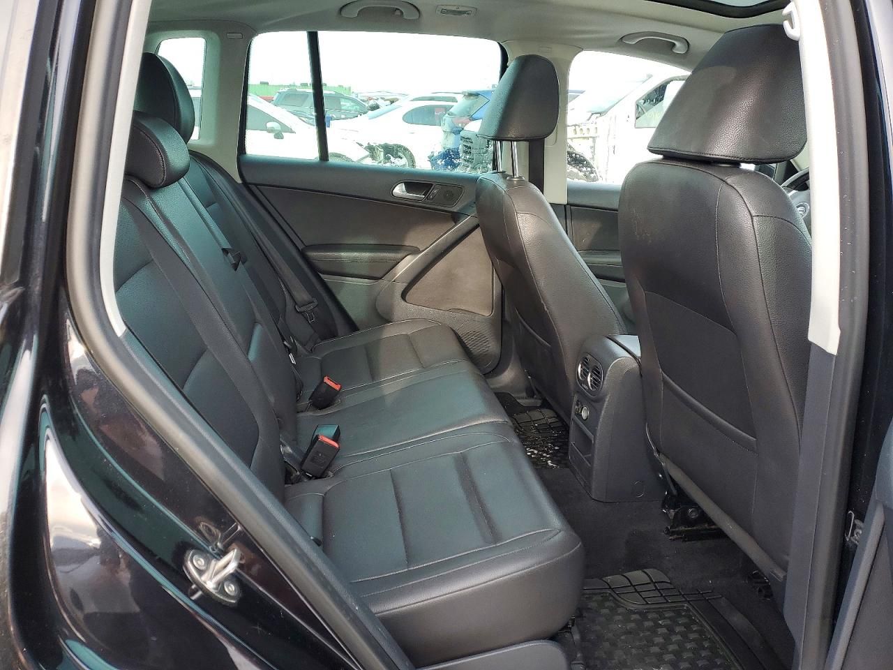 2013 Volkswagen Tiguan s