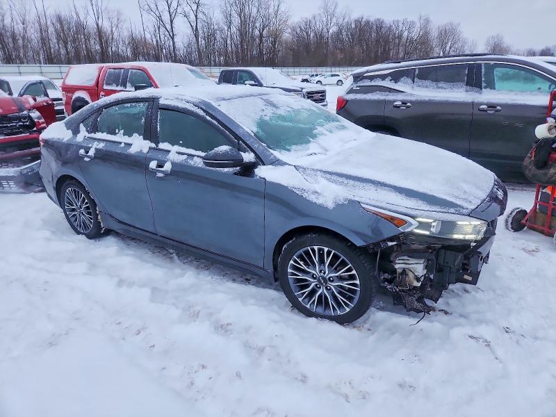 2024 KIA Forte gt Line