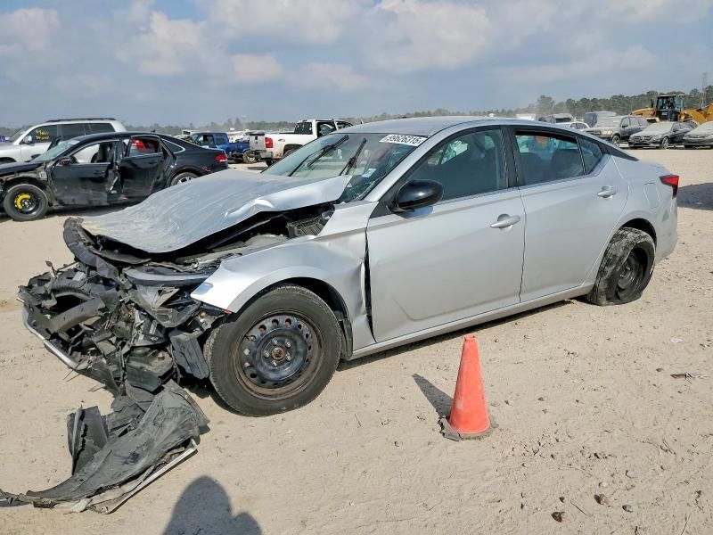 2021 Nissan Altima sr