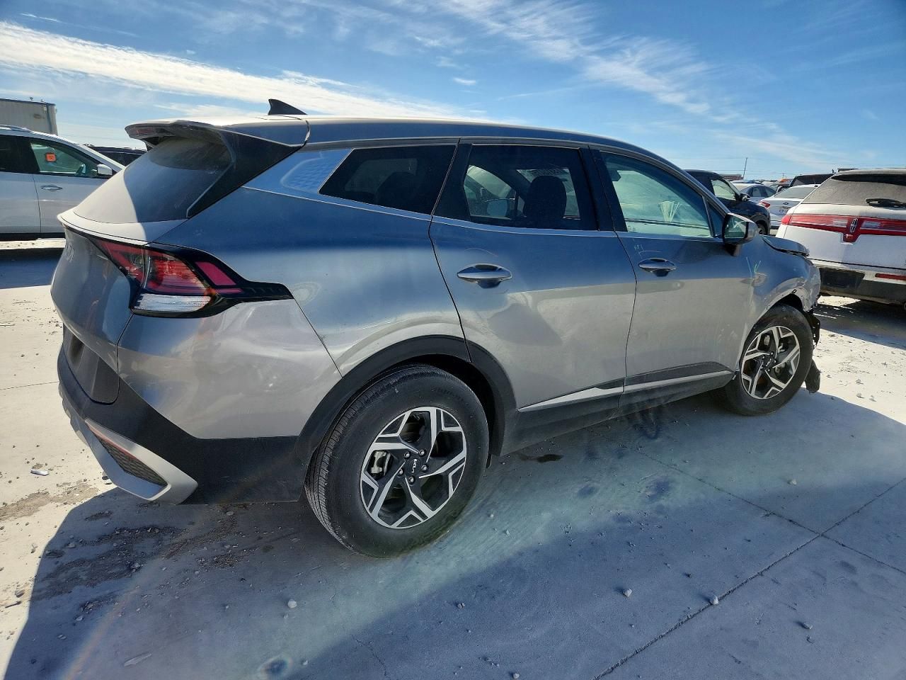 2025 KIA Sportage lx