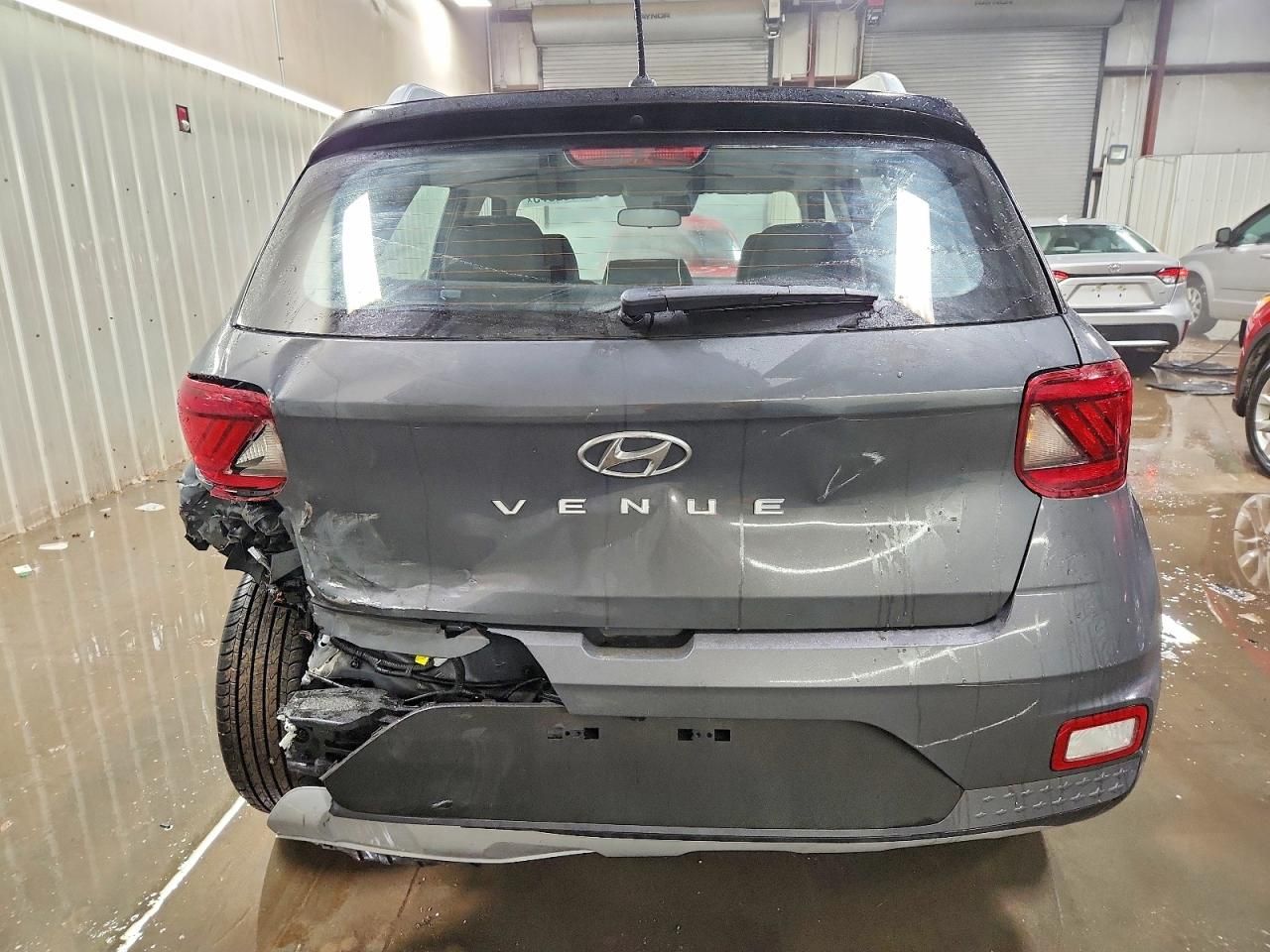 2025 Hyundai Venue sel