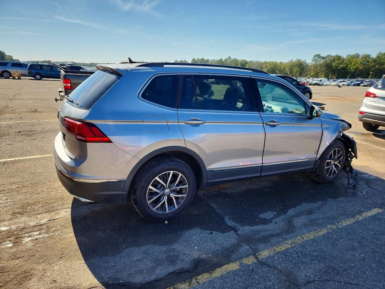 2020 Volkswagen Tiguan se