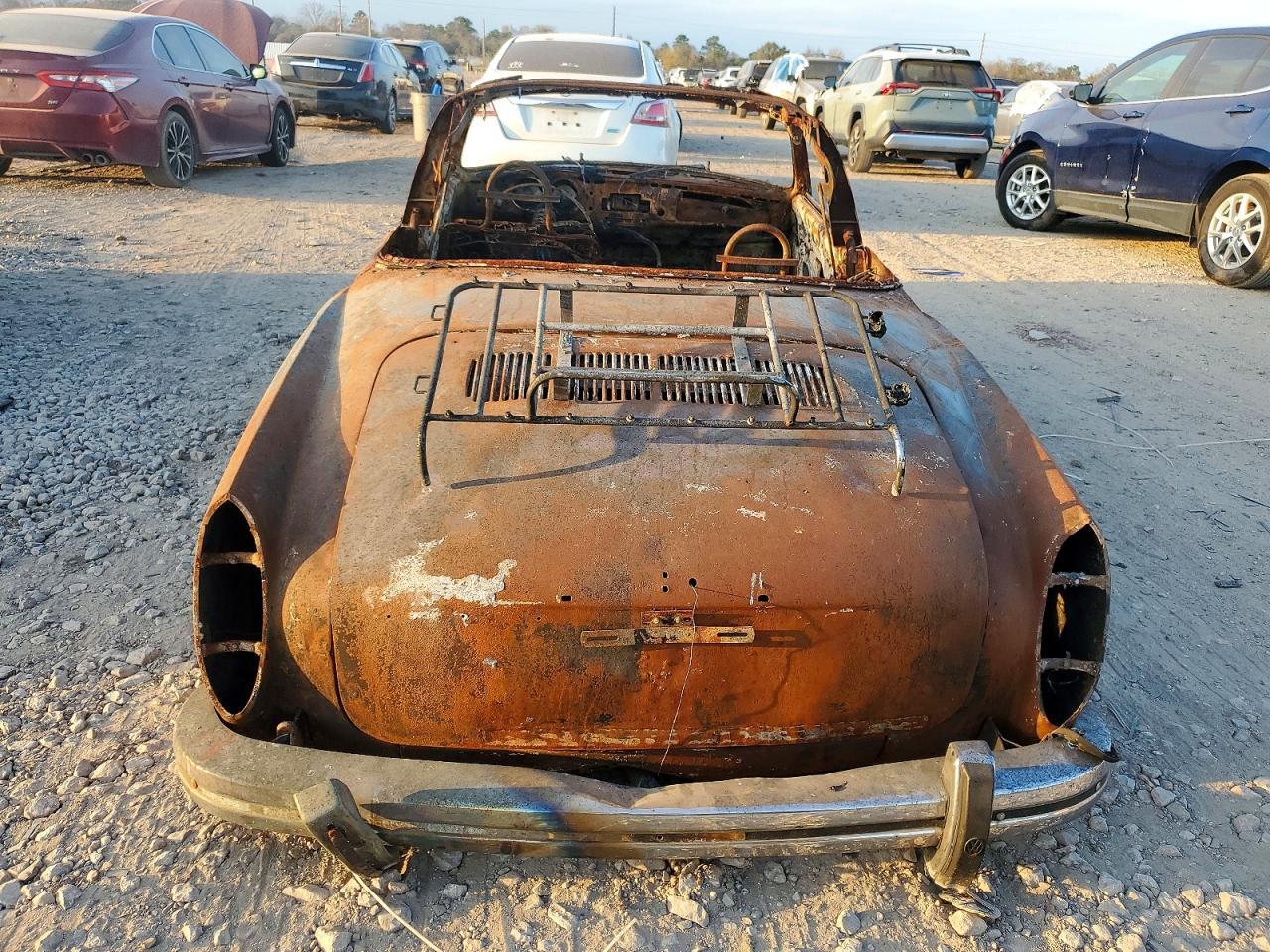 1973 Volkswagen Karmann Ghia
