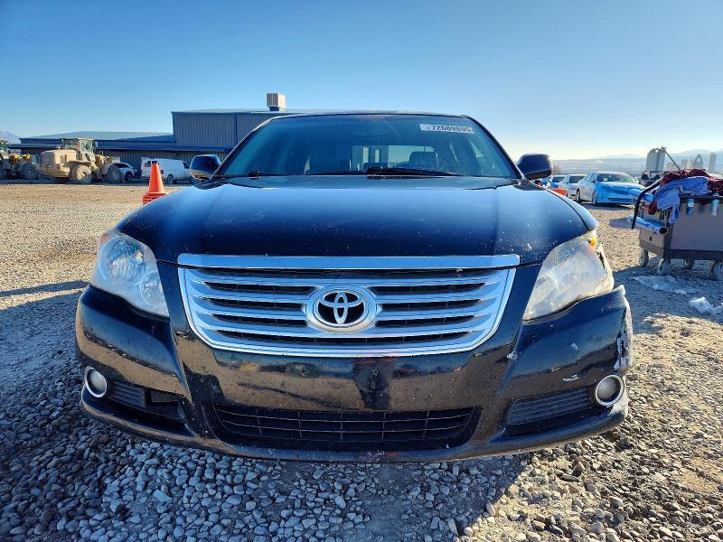2010 Toyota Avalon Limited