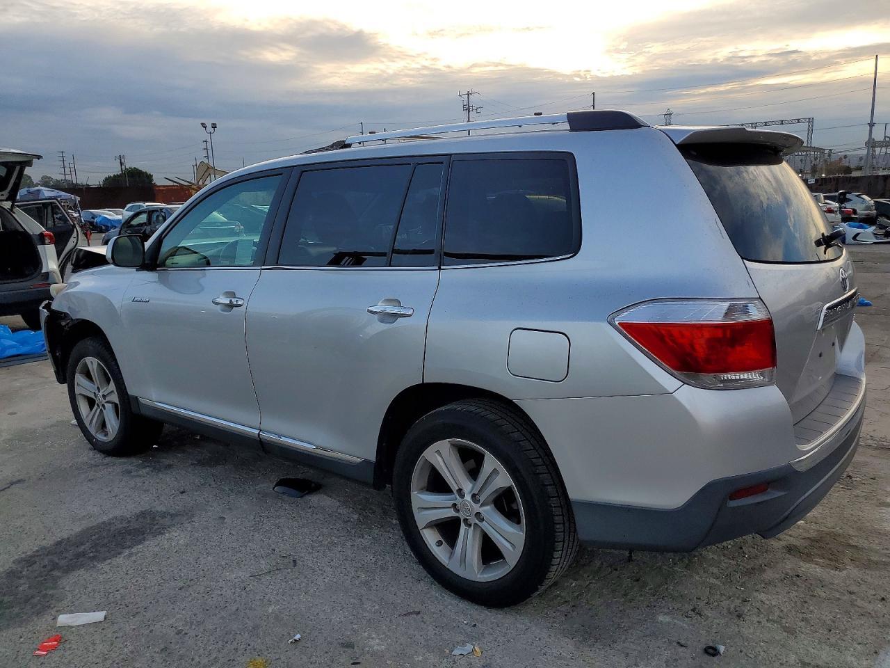 2013 Toyota Highlander Limited