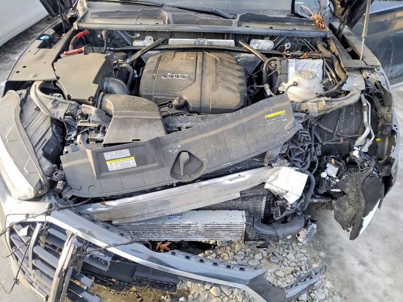 2021 Audi Q5 Prestige