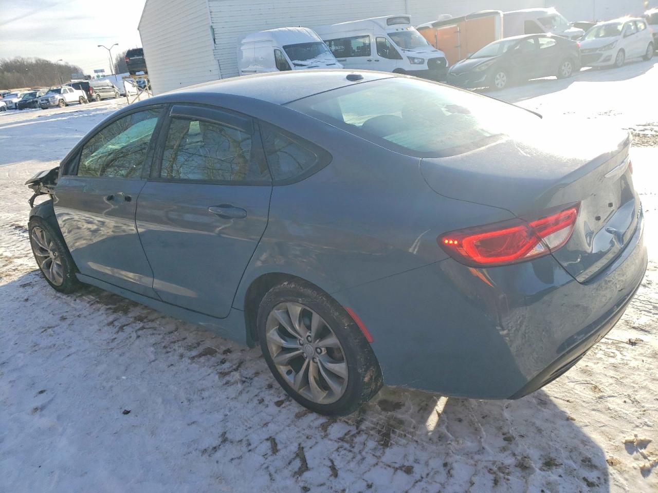2015 Chrysler 200 s