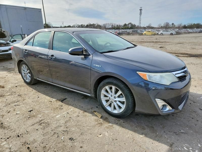 2012 Toyota Camry Hybrid
