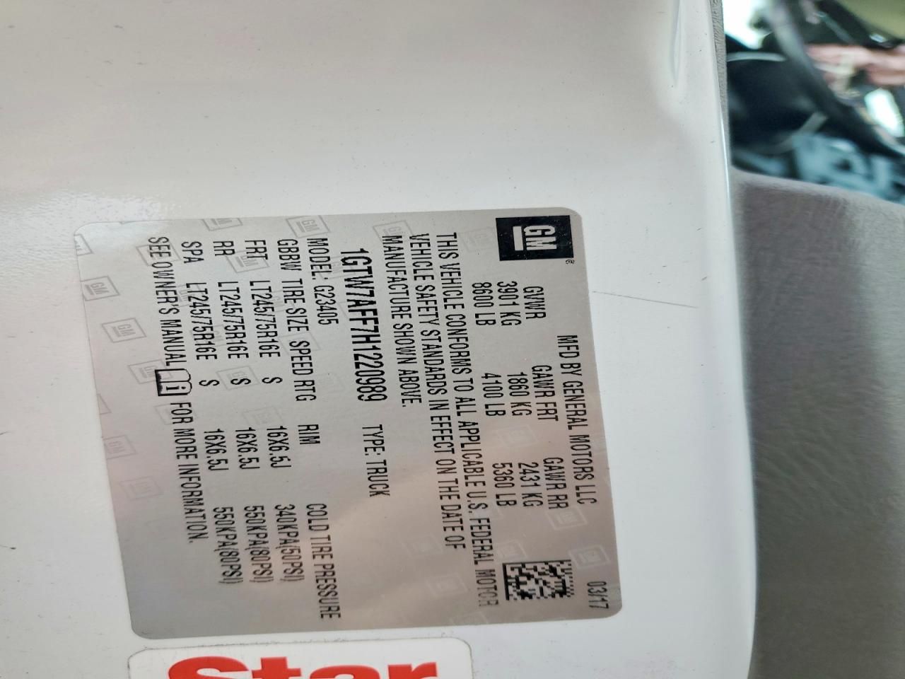 2017 GMC Savana 2500 Delivery Van