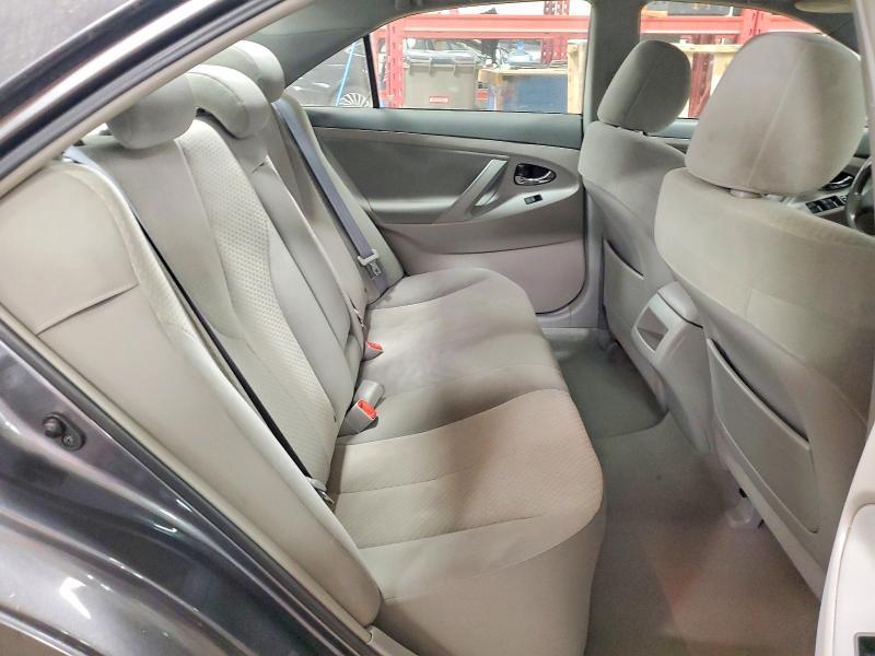2009 Toyota Camry le